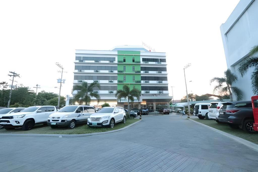 D' Leonor Hotel Davao Exterior photo